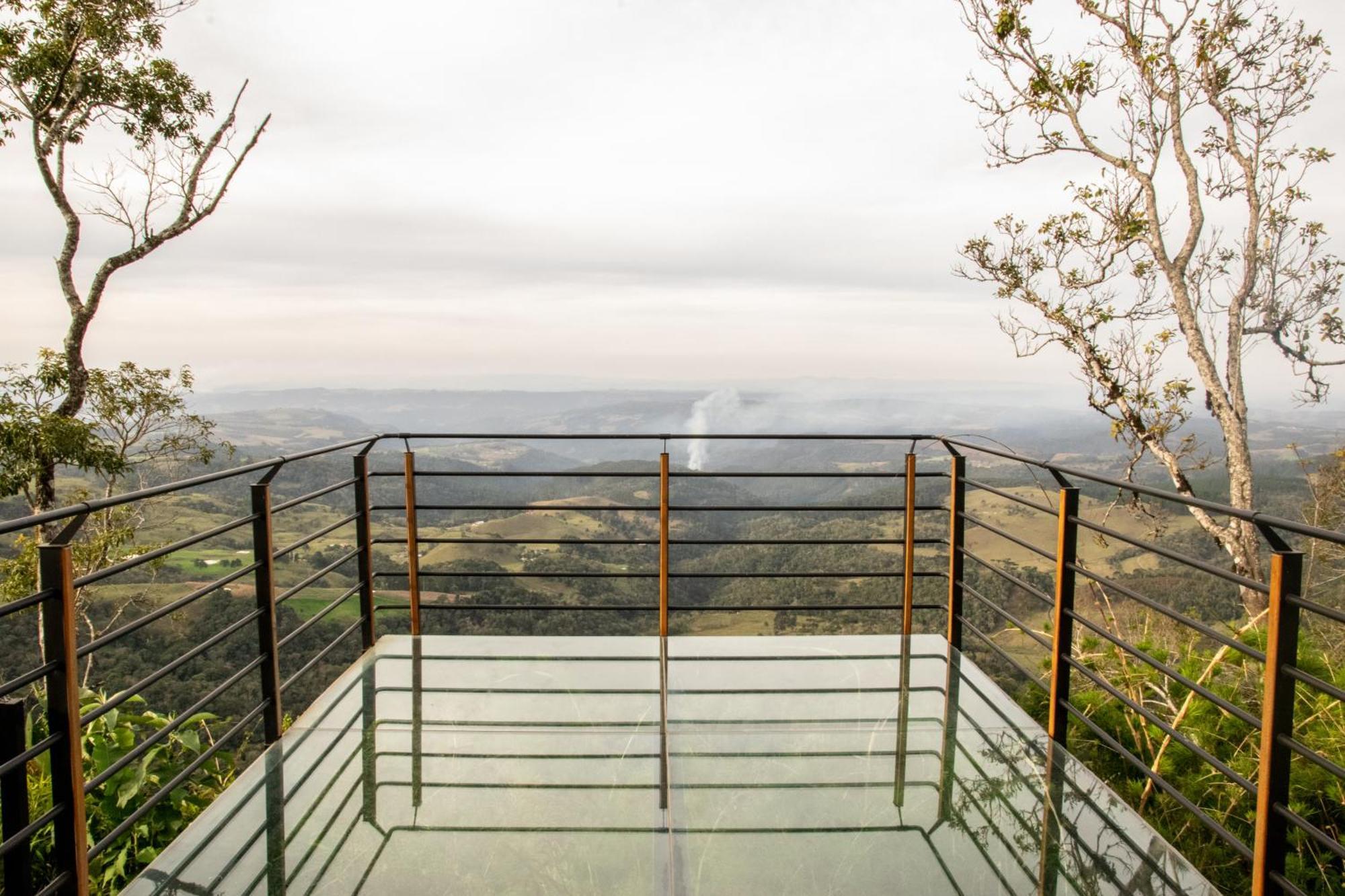 Caminho Das Nuvens - Cabanas De Montanha บง เฮทิโร ภายนอก รูปภาพ